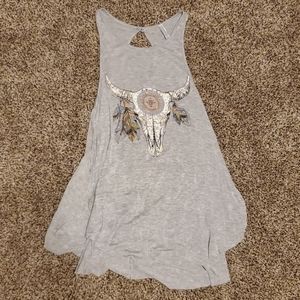 Size medium cow skull tank